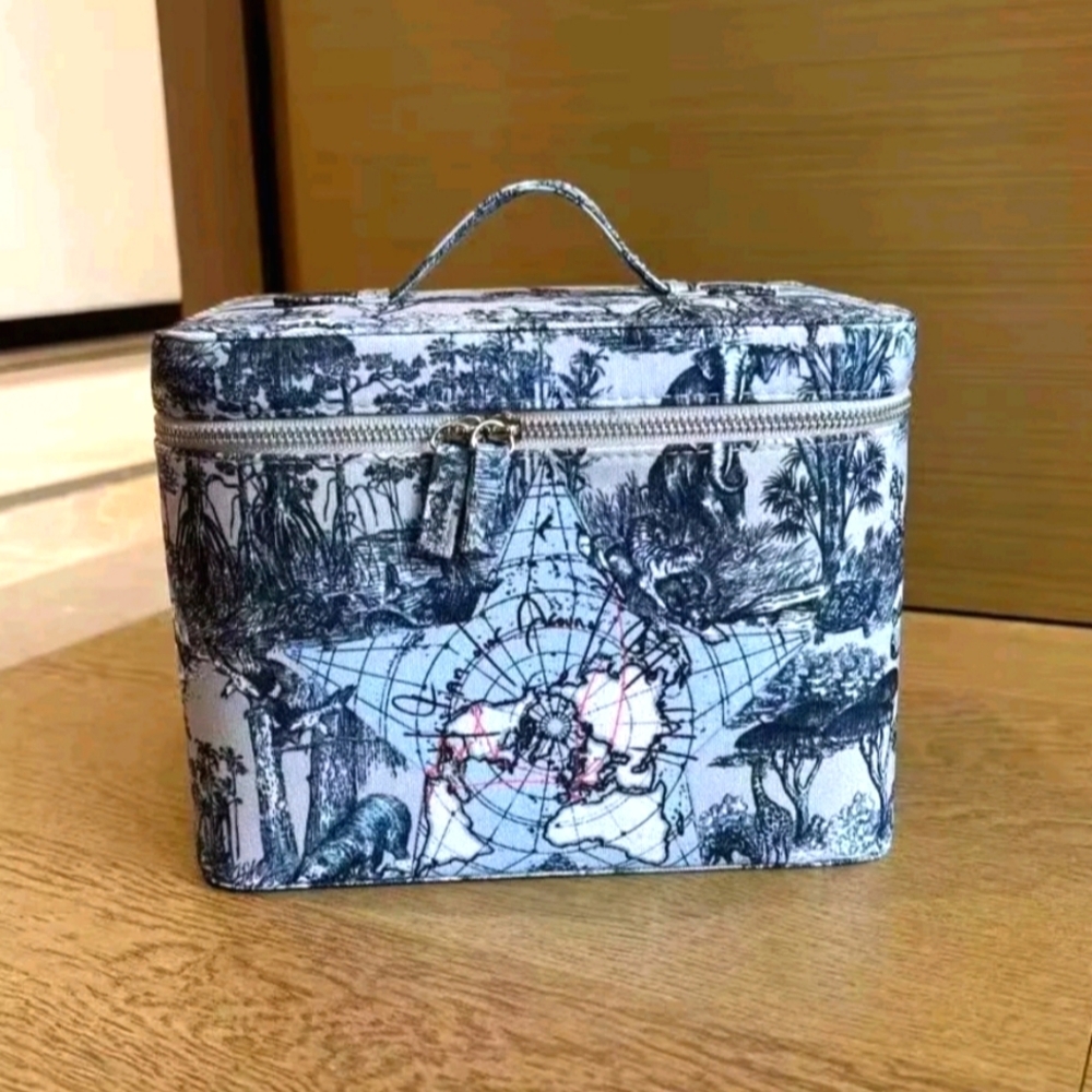DIOR Beauty Vanity Case With Mirror Around The World Motif 2…